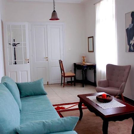 Calliope'S Neoclassical Home In The Heart Of Plaka Athen Eksteriør billede